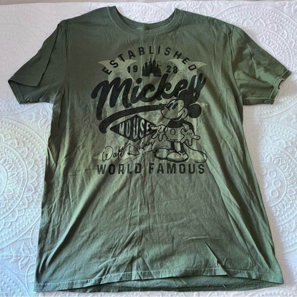 DISNEY PARKS MICKEY MOUSE graphic‎ t-shirt